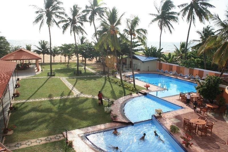 Paradise Beach Hotel Negombo Exterior foto