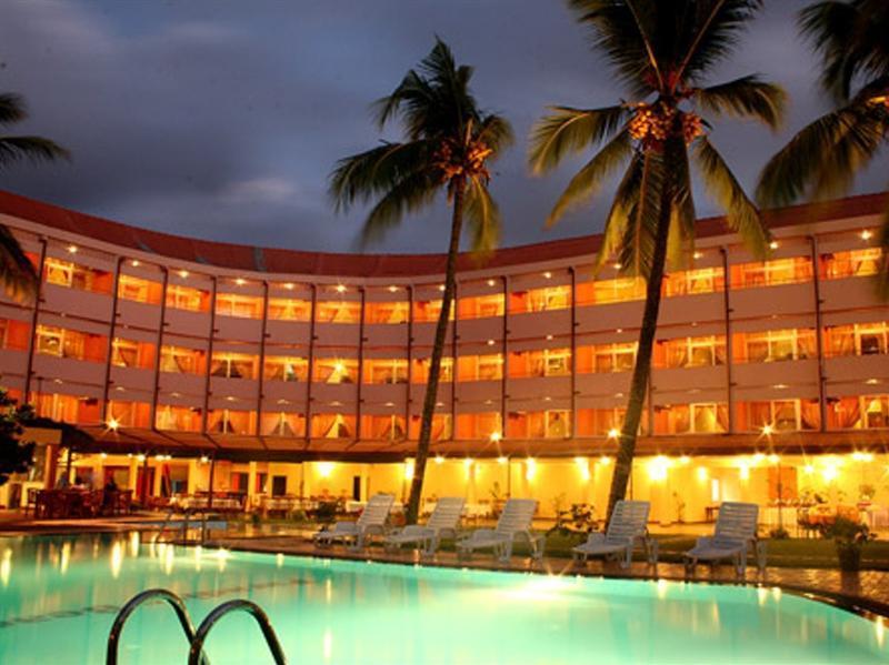 Paradise Beach Hotel Negombo Exterior foto