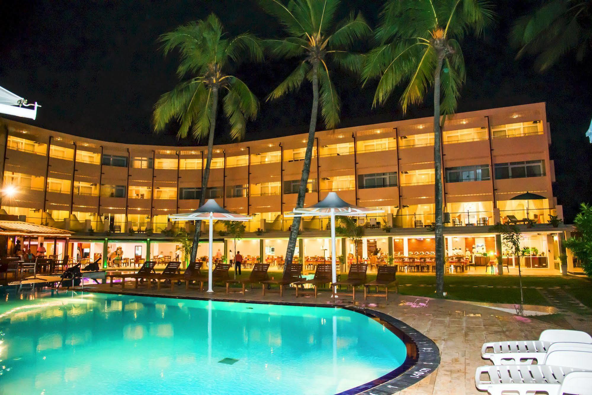 Paradise Beach Hotel Negombo Exterior foto